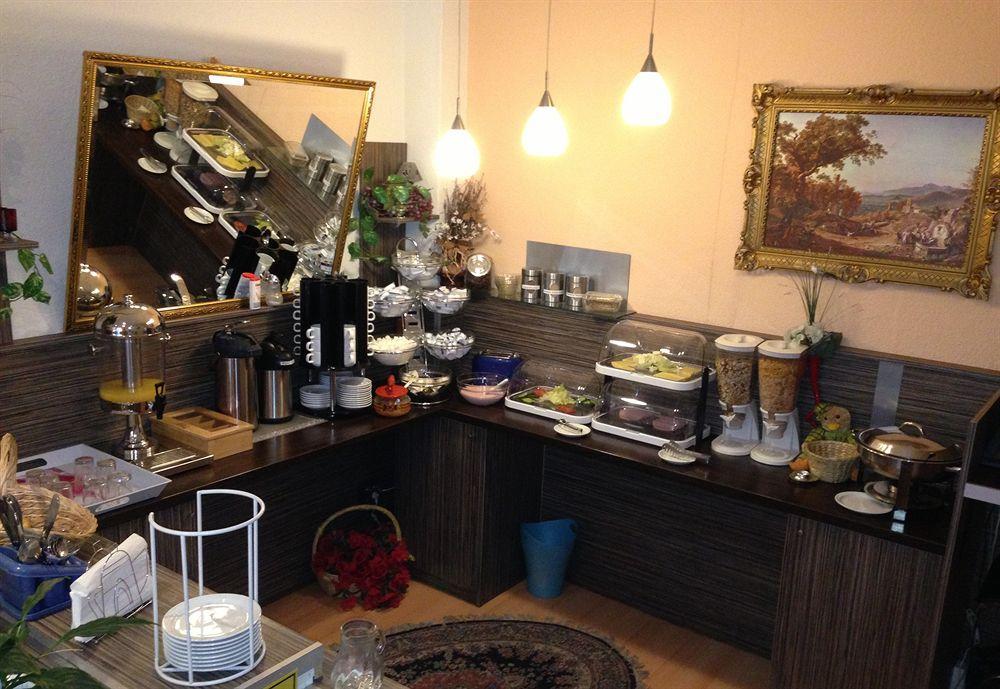 Itm Hotel Oase ハンブルク エクステリア 写真