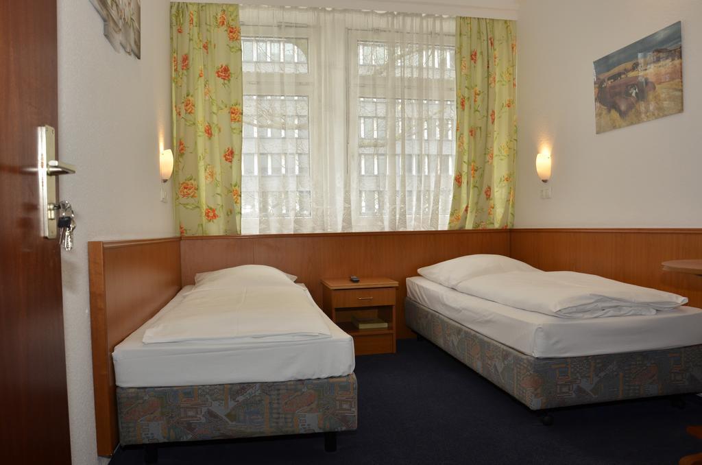 Itm Hotel Oase ハンブルク 部屋 写真