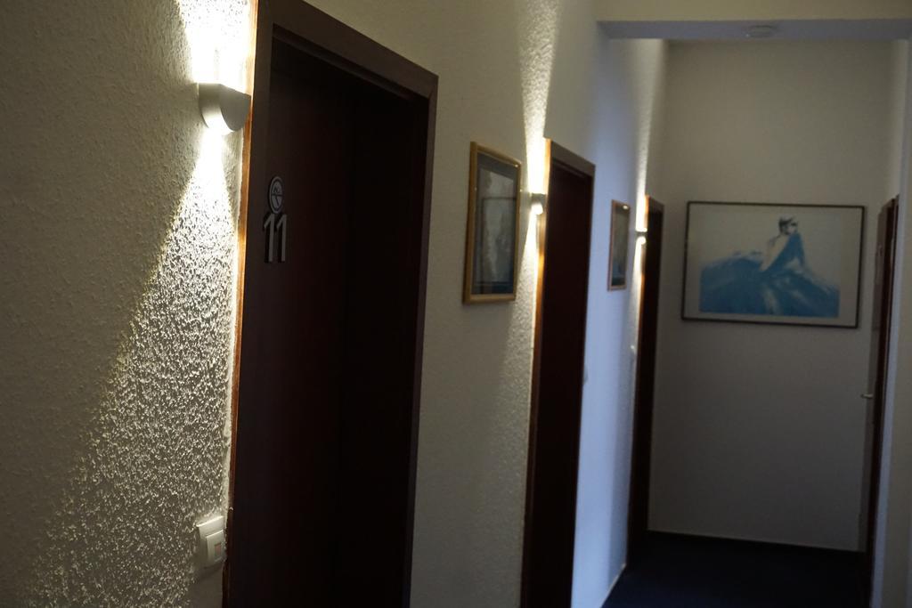 Itm Hotel Oase ハンブルク エクステリア 写真